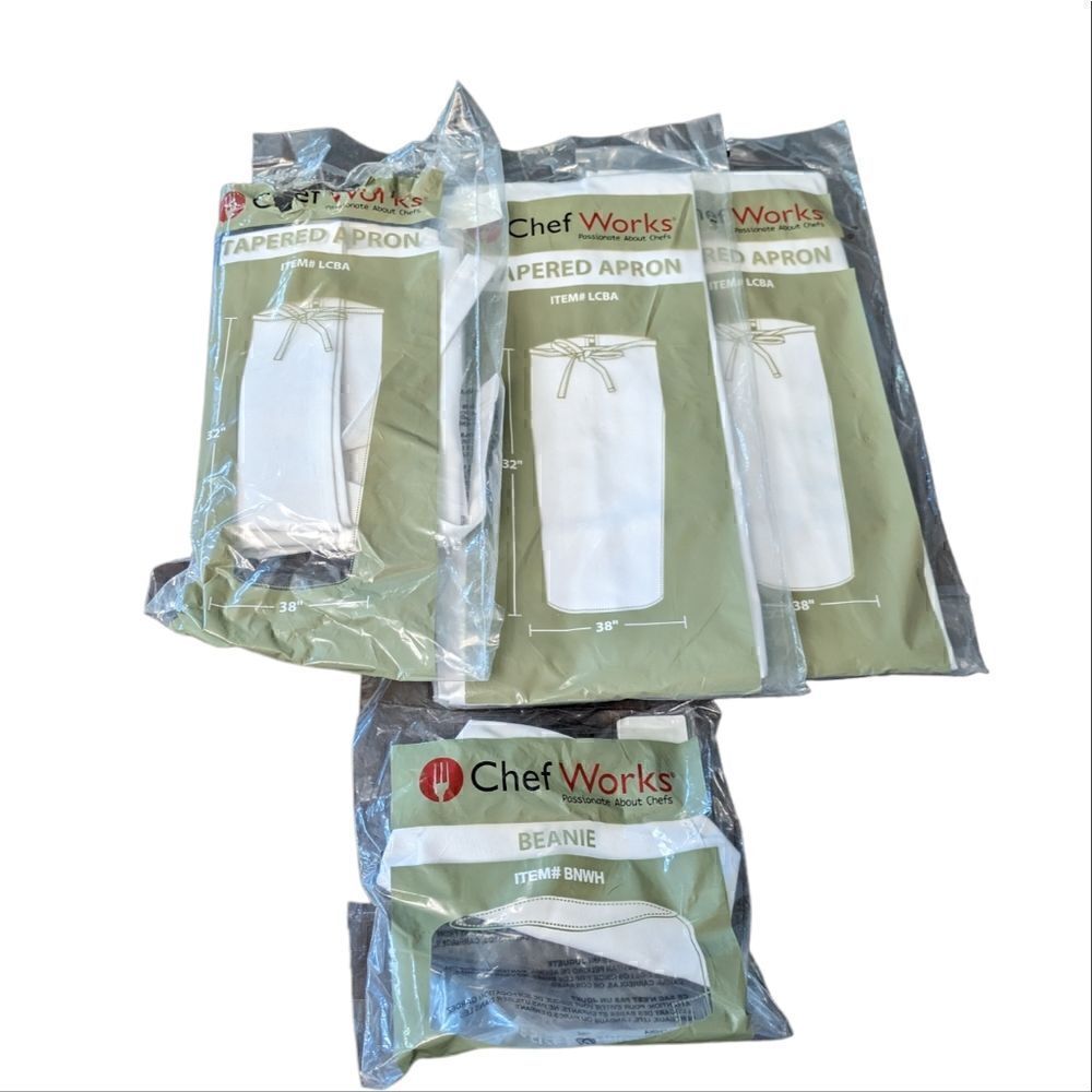 Chef Works bundle of 3 tapered aprons and 1 beanie